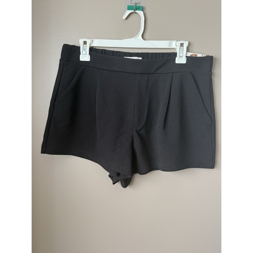 NWT Sincerely Jules Women's Elastic Scrunch Waist Pull-On Pleated Shorts XL